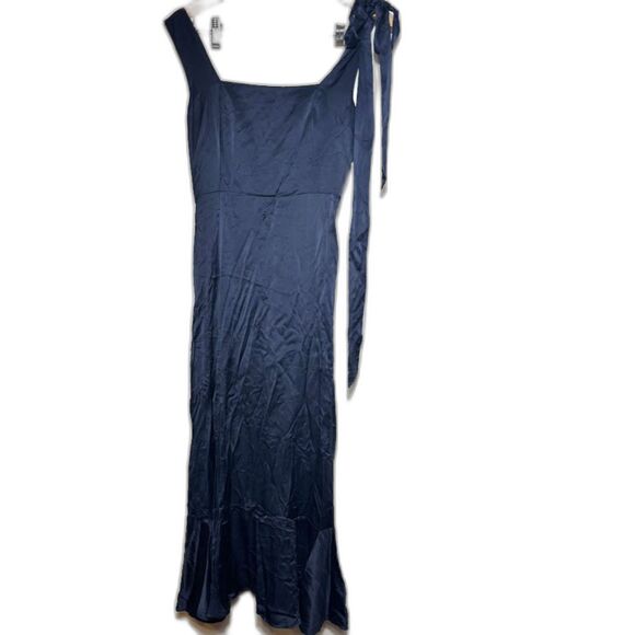 Quince Washable Silk Square Neck Midi Dress Navy Blue Medium Minimalist Staple - Picture 1 of 5